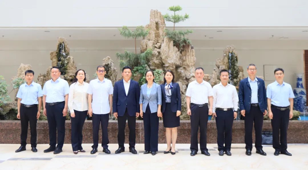 扬帆起航 谱写绚丽新篇章 | 中欧（中国）乳业集团新一届董事会成立并召开中高层以上领导干部会议