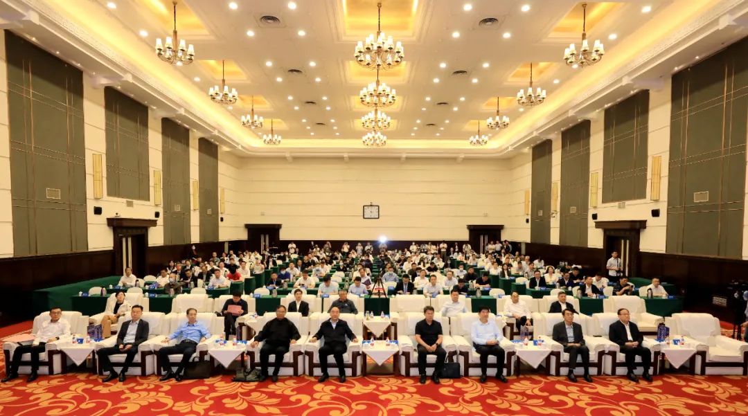 喜报｜中欧（中国）乳业集团摘得两项殊荣