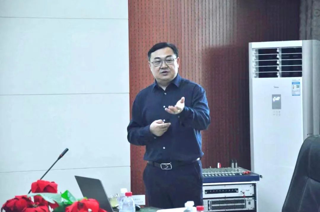 中欧（中国）丨国家奶牛产业技术体系首席科学家、中国农业大学教授李胜利一行莅临中欧（中国）鲁山瑞亚参观调研
