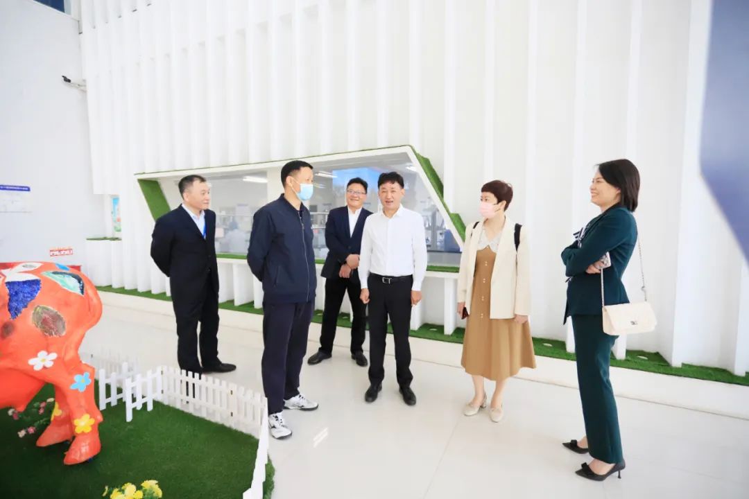 中欧（中国）| 省农投集团董事长李晓寰一行莅临中欧（中国）调研指导工作