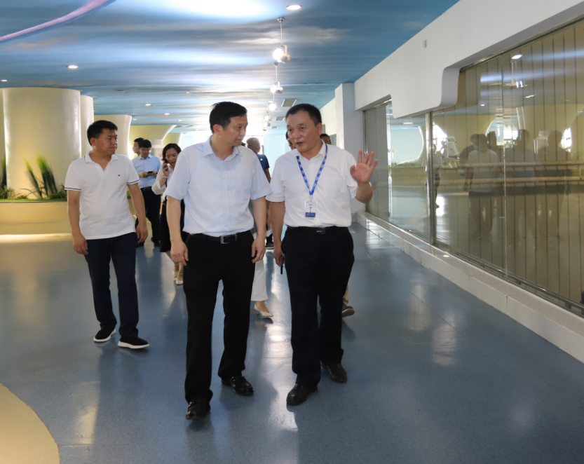 快讯|郑州市二七区委副书记、区长虎荣鑫莅临河南中欧（中国）乳业集团调研