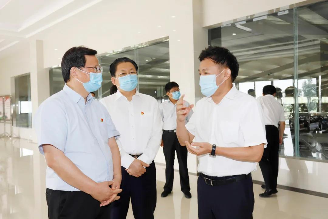 快讯 | 河南省委常委、省纪委书记、省监委主任任正晓莅临中欧（中国）乳业集团新蔡瑞亚牧场调研