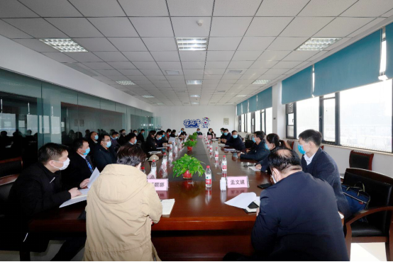 省委统战部副部长张红林一行莅临中欧（中国）乳业集团 调研复工复产暨二七区民营经济发展工作座谈会