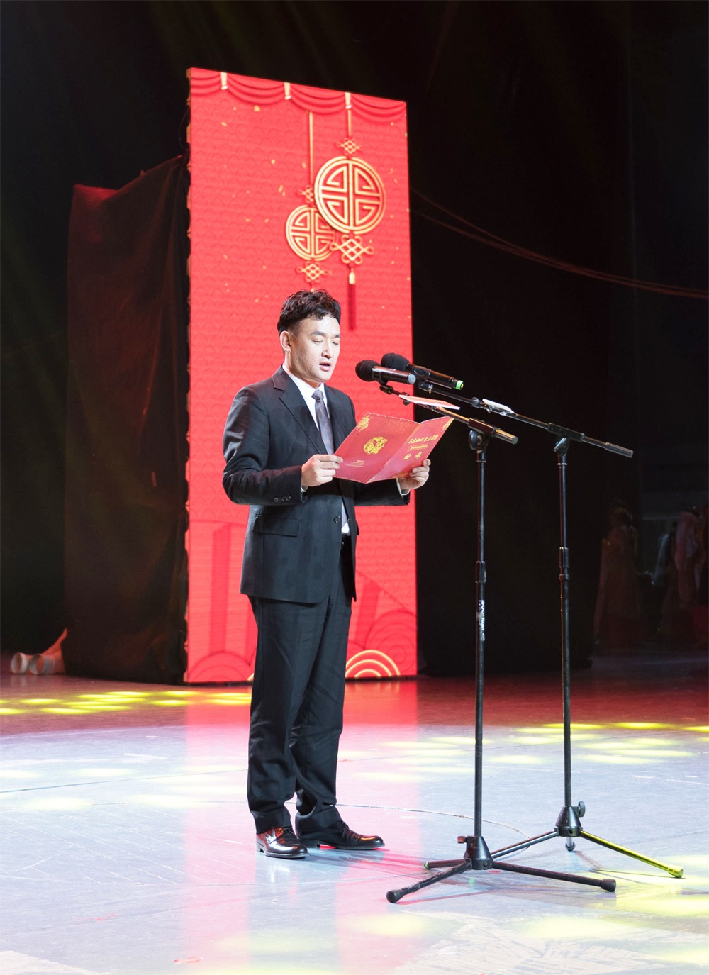 “不忘初心、聚力前行” 中欧（中国）集团2018迎新春联欢会隆重举行