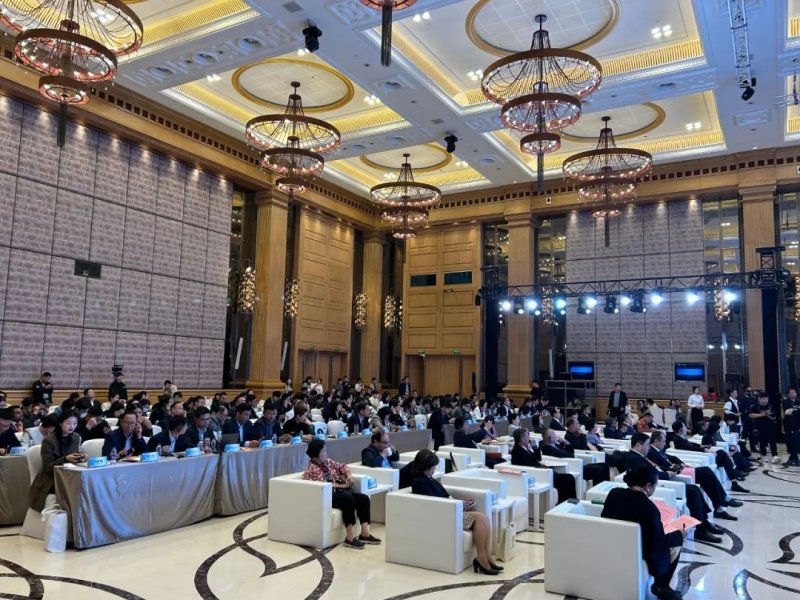 快讯丨中欧（中国）乳业集团亮相中国(河南)—东盟人文交流月启幕会