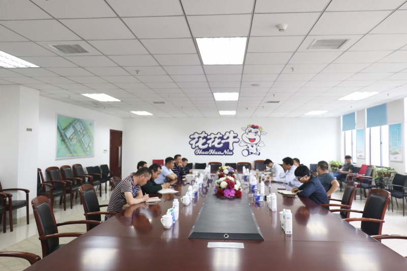 二七区张超副区长莅临中欧（中国）公司 调研指导工作