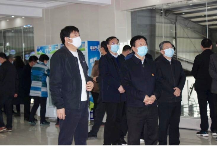 平顶山市委书记周斌一行莅临中欧（中国）乳业集团 鲁山瑞亚牧业有限公司调研疫情防控和复工复产情况
