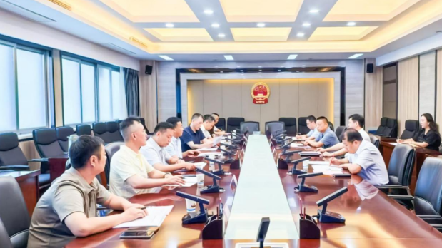 中欧（中国）乳业集团与郑州市二七区政府推进实施国家“学生饮用奶计划”洽谈会成功举行