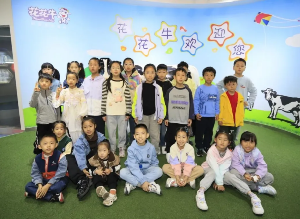 “诚信尚俭 共享食安”郑州市食品安全宣传周企业开放日暨食品安全儿童绘画作品颁奖仪式在中欧（中国）成功举办
