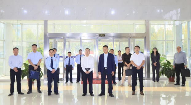 郑州市税务局党委书记曹学胜一行莅临河南中欧（中国）乳业集团参观调研
